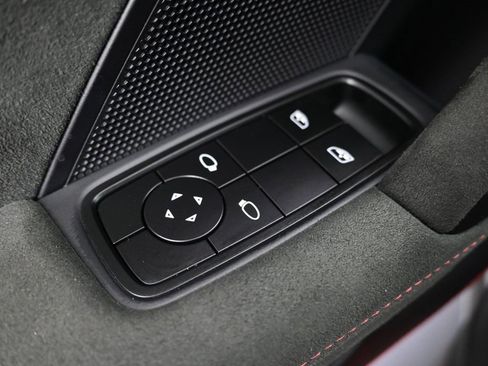 Used 2023 Porsche 911 GT3 image 17