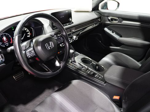 Used 2024 Honda Civic Sport image 11