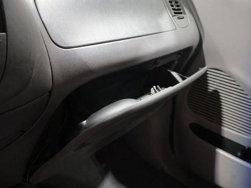 Used 1999 Ford F150 XLT RWD image 25