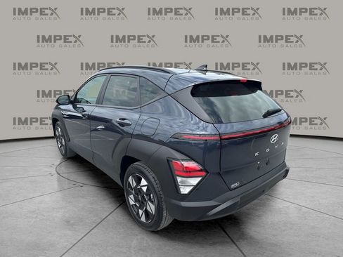 Used 2025 Hyundai Kona SEL FWD image 3