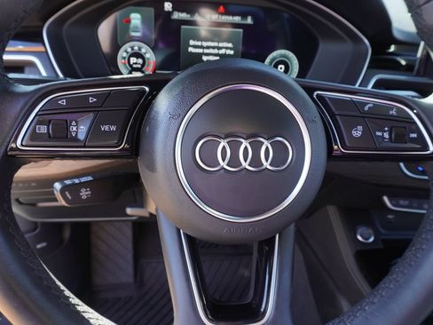 Used 2022 Audi A4 2.0T Premium Plus w/ Premium Plus Package AWD/4WD image 18