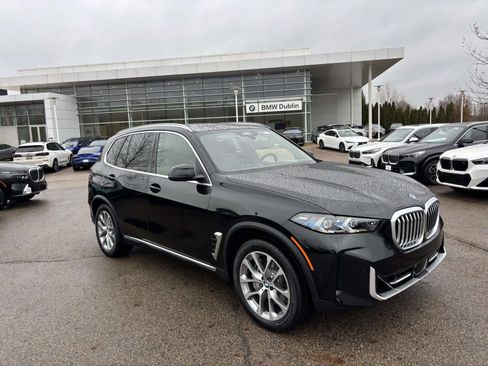 New 2026 BMW X5 xDrive50e w/ Climate Comfort Package AWD/4WD image 1