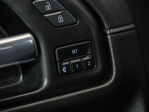 Used 2021 Chevrolet Silverado 1500 High Country AWD/4WD image 10