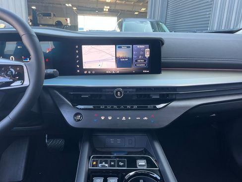 New 2026 Nissan Murano Platinum AWD/4WD image 17