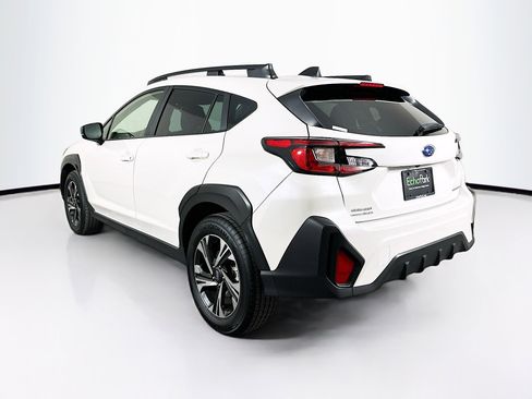 Used 2024 Subaru Crosstrek 2.0i Premium image 5