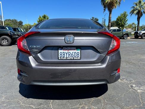 Used 2018 Honda Civic LX image 5