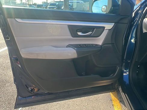 Used 2018 Honda CR-V LX image 20