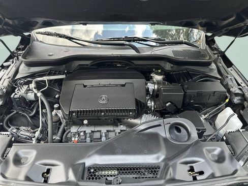 Used 2023 Acura MDX FWD w/ Technology Package image 18