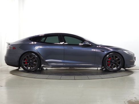 Used 2022 Tesla Model S AWD/4WD image 13
