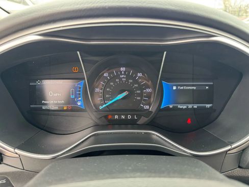 Used 2018 Ford Fusion S image 49