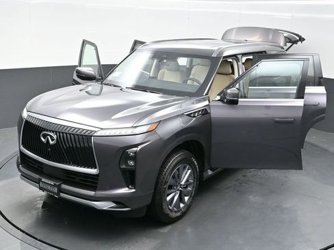 Used 2025 INFINITI QX80 Pure image 26