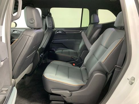 New 2026 GMC Acadia AT4 w/ Luxury Package image 21