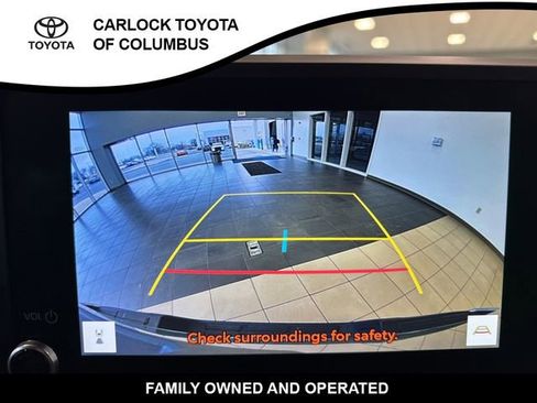 Used 2025 Toyota Tacoma SR5 image 31