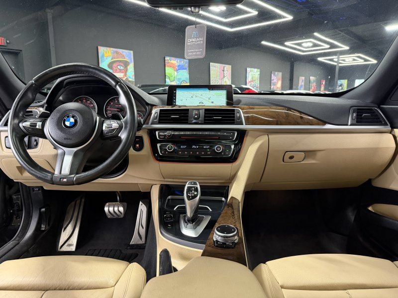 Used 2017 BMW 330i Gran Turismo xDrive AWD/4WD image 14