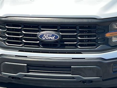 Certified 2025 Ford F150 XL AWD/4WD image 3
