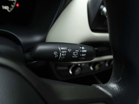 Used 2026 Honda HR-V LX image 23