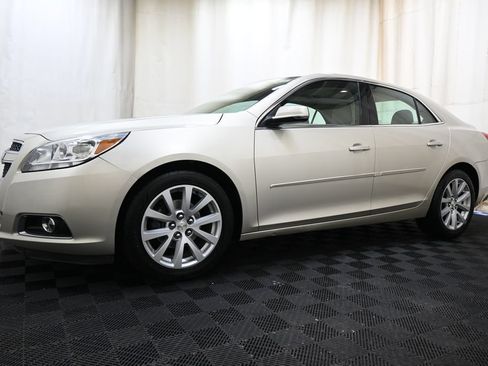 Used 2013 Chevrolet Malibu LT FWD image 5
