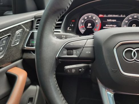 Used 2019 Audi Q8 Prestige AWD/4WD image 22