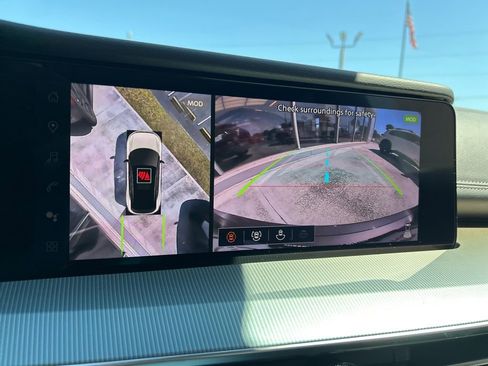 New 2025 Nissan Murano SL image 35