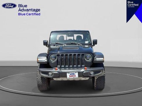 Used 2023 Jeep Gladiator Mojave w/ LED Lighting Group AWD/4WD image 3