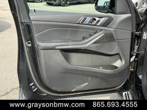 Used 2023 BMW X5 xDrive40i image 13