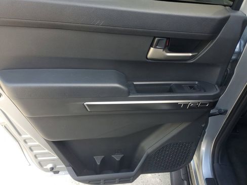 Used 2024 Toyota Tacoma TRD Sport image 11