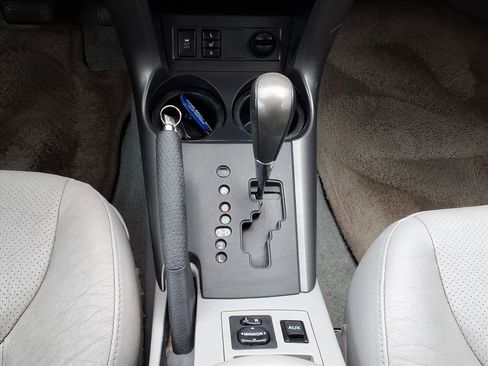 Used 2011 Toyota RAV4 Limited image 6