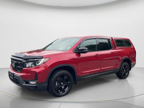 Used 2025 Honda Ridgeline Black Edition image 1