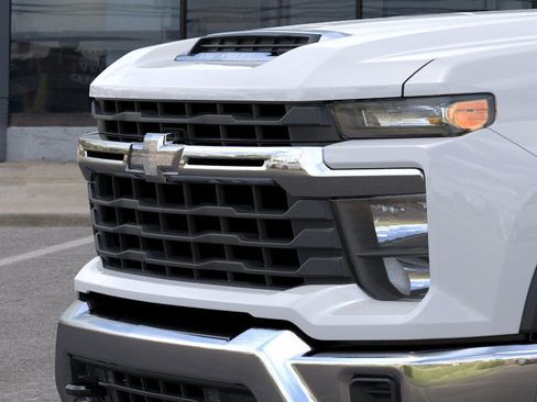 New 2026 Chevrolet Silverado 3500 LT AWD/4WD image 13