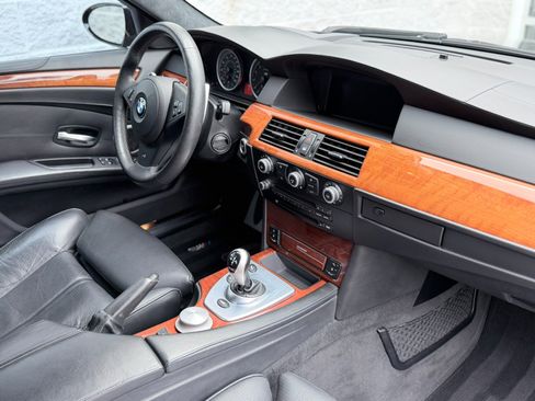 Used 2008 BMW M5 RWD image 43