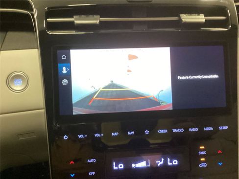 Certified 2024 Hyundai Tucson SEL w/ Convenience Package AWD/4WD image 17