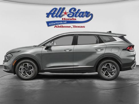 Used 2025 Kia Sportage LX AWD/4WD image 3