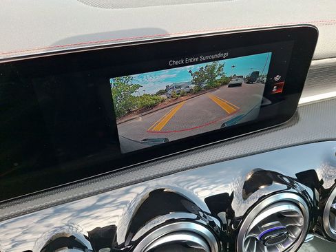 Used 2022 Mercedes-Benz CLA 250 image 18