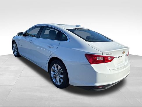Used 2024 Chevrolet Malibu LT image 3