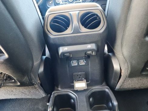 Used 2020 Jeep Wrangler Unlimited Rubicon image 37
