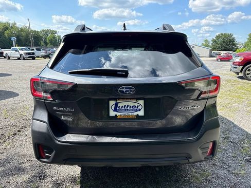 Used 2022 Subaru Outback Premium AWD/4WD image 8