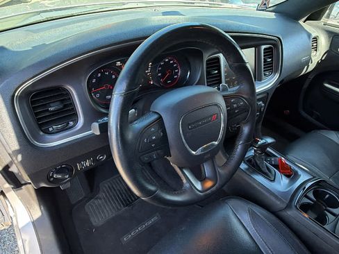 Used 2016 Dodge Charger R/T w/ Plus Group RWD image 11