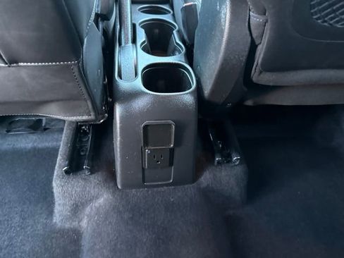 Used 2019 Chevrolet Trax LT w/ LT Convenience Package image 22