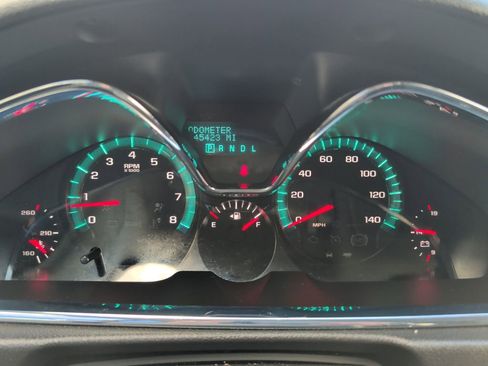 Used 2017 Chevrolet Traverse LT w/ Style and Technology Package image 12