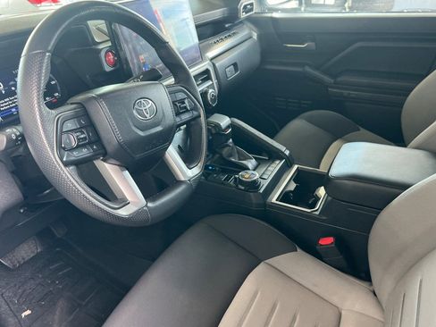 Used 2024 Toyota Tacoma TRD Off-Road image 7