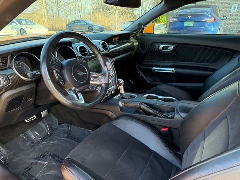 Used 2018 Ford Mustang GT Premium w/ Carbon Sport Interior Package image 11