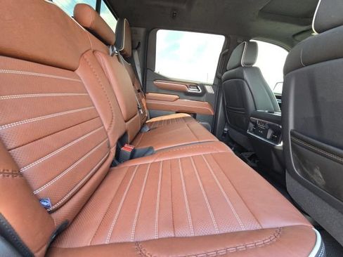 Used 2026 GMC Sierra 1500 Denali Ultimate AWD/4WD image 14