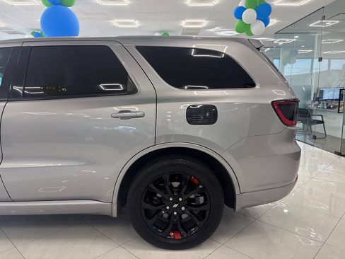 Used 2019 Dodge Durango R/T w/ Blacktop Package AWD/4WD image 7