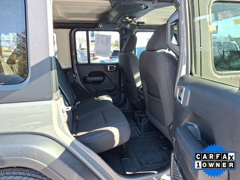 Used 2019 Jeep Wrangler Unlimited Sport S image 44