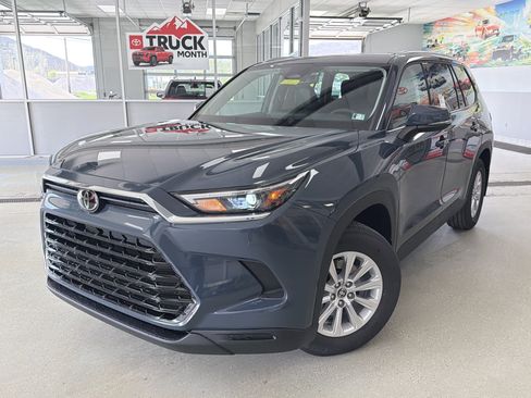 New 2026 Toyota Grand Highlander XLE AWD/4WD image 1