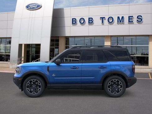 New 2025 Ford Bronco Sport Outer Banks image 3