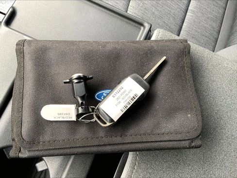 Used 2021 Ford F150 XL w/ Trailer Tow Package image 12