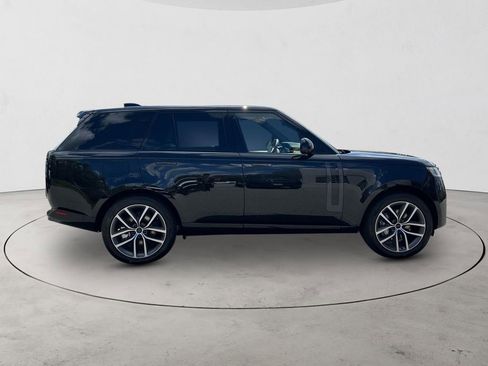 New 2026 Land Rover Range Rover SE AWD/4WD image 6