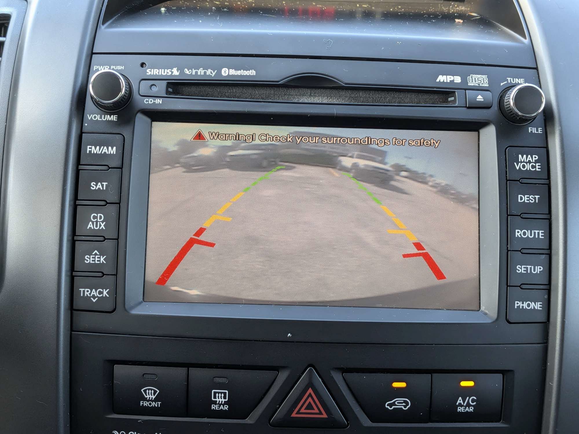 Used 2011 Kia Sorento SX FWD image 24