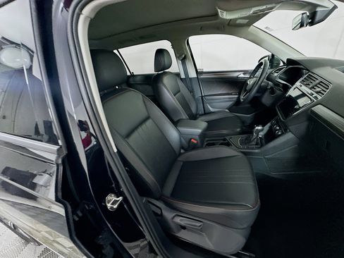 Used 2024 Volkswagen Tiguan Wolfsburg Edition image 30
